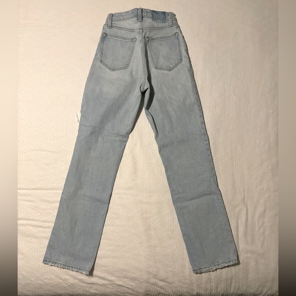 Abercrombie Curve Love 90’s straight jean - Picture 7 of 7